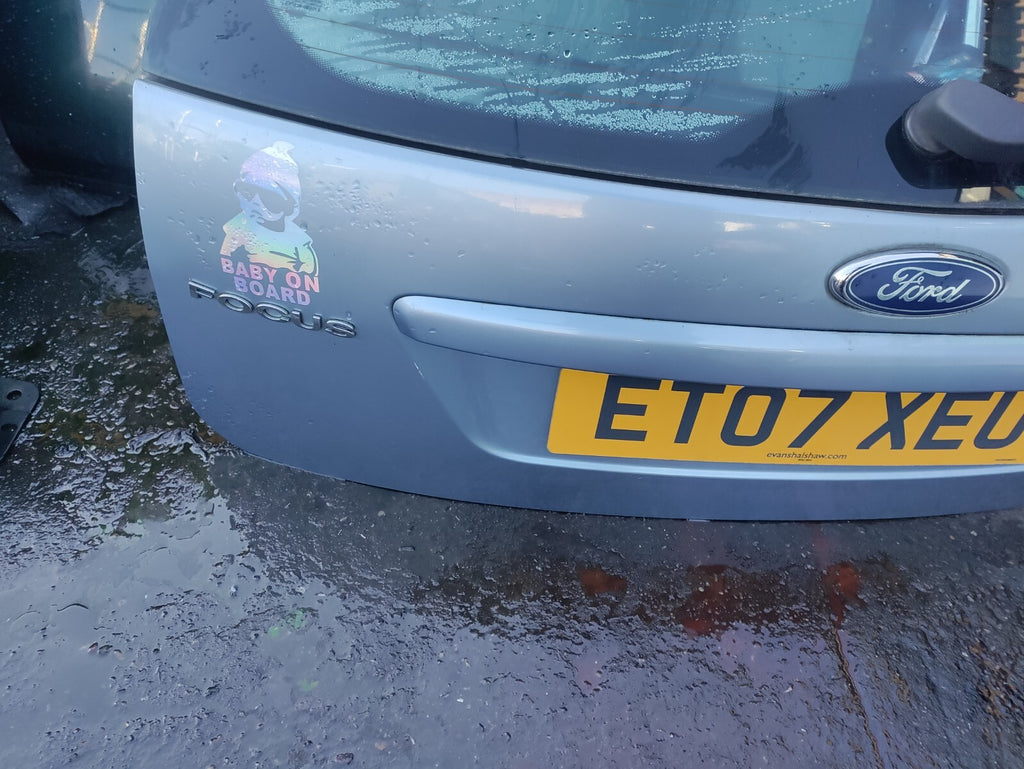 2007 FORD FOCUS MK2 HATCHBACK REAR COMPLETE TAILGATE BOOTLID BLUE