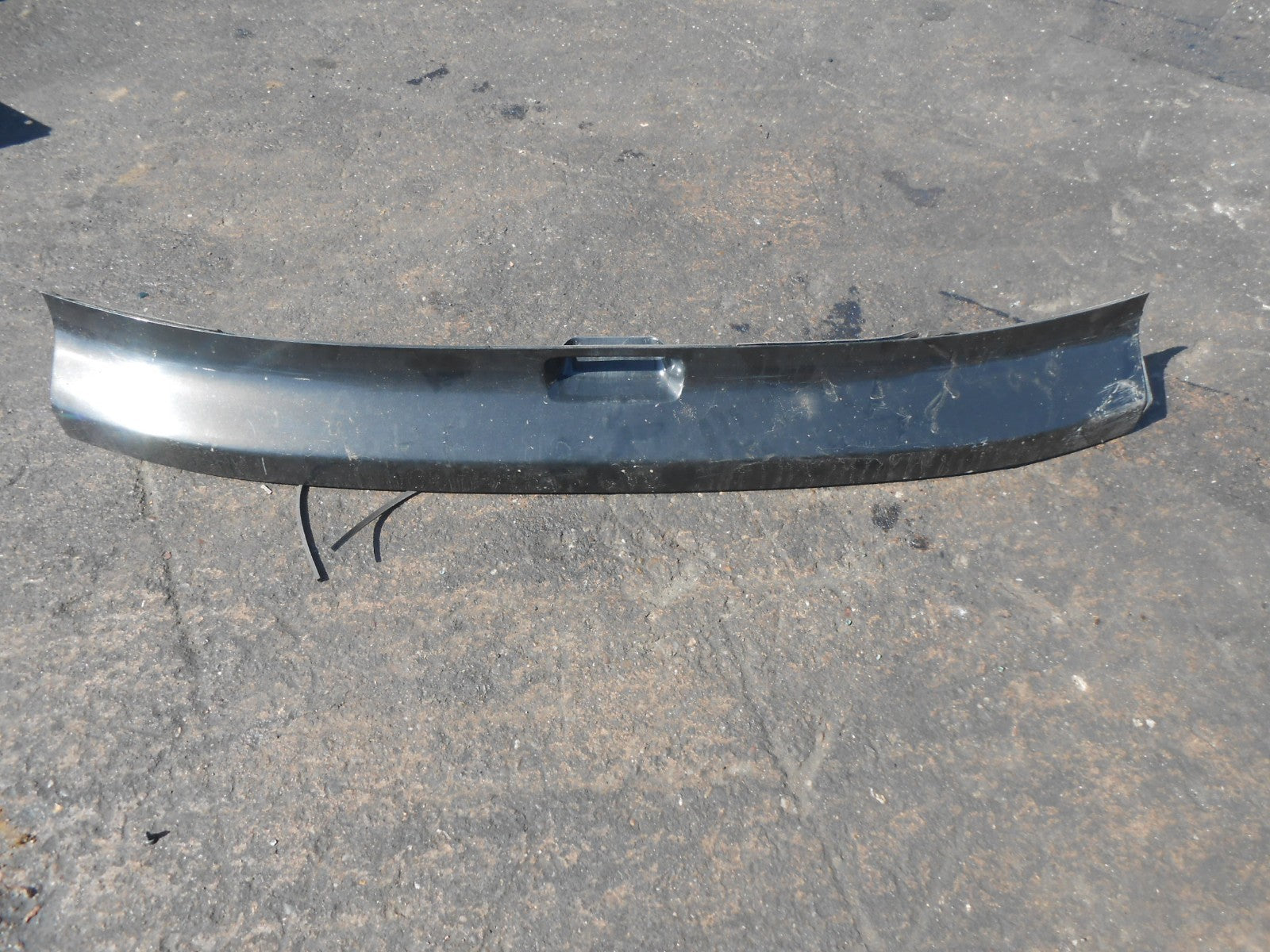HONDA CR-V RE1 (MK3) 2006 - 2011 BOOT LID TAILGATE LOWER TRIM 74895SWWA010M1