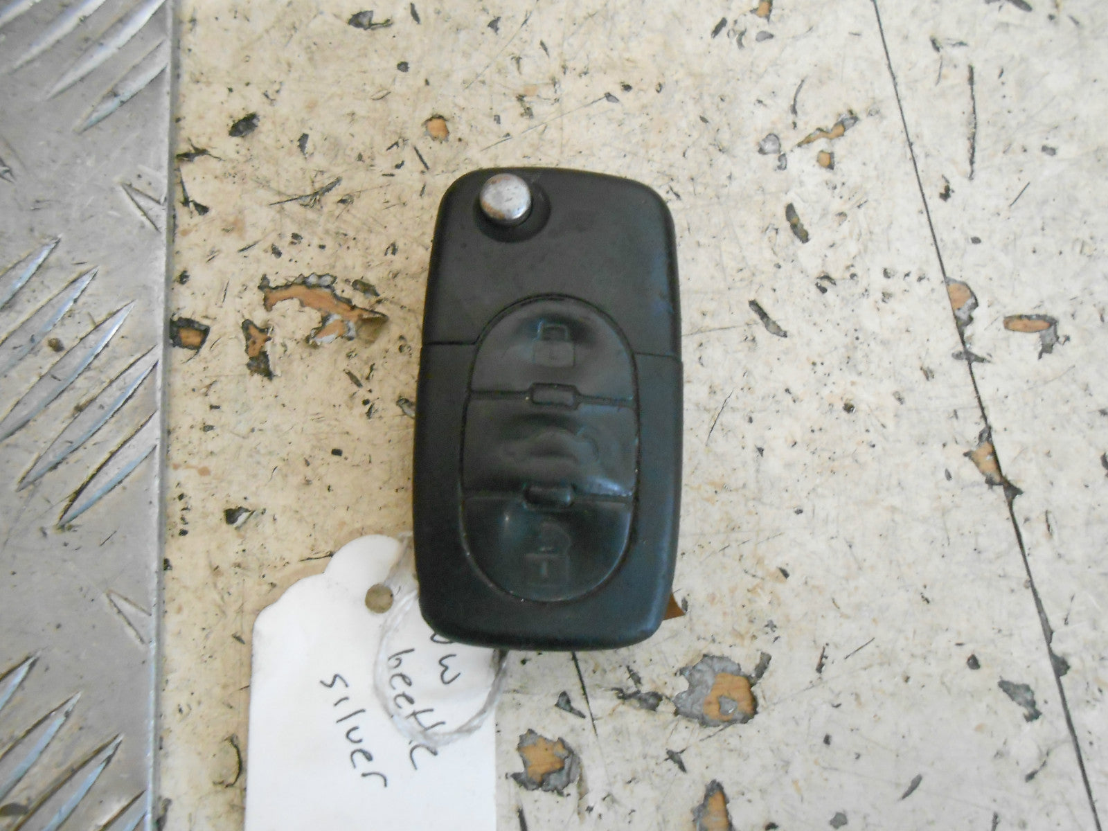 VOLKSWAGEN VW BEETLE 1C1 2002 UPPER STEERING COLUMN IGNITION BARRREL & X1 KEY