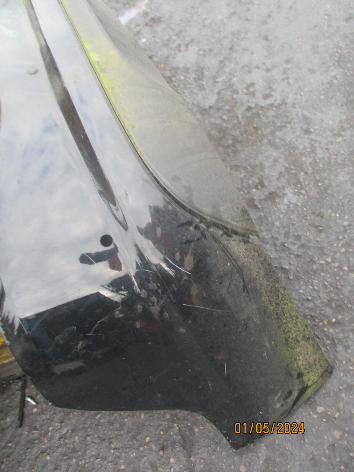 JAGUAR XF 2011 X250 REAR BUMPER BLACK DAMAGED