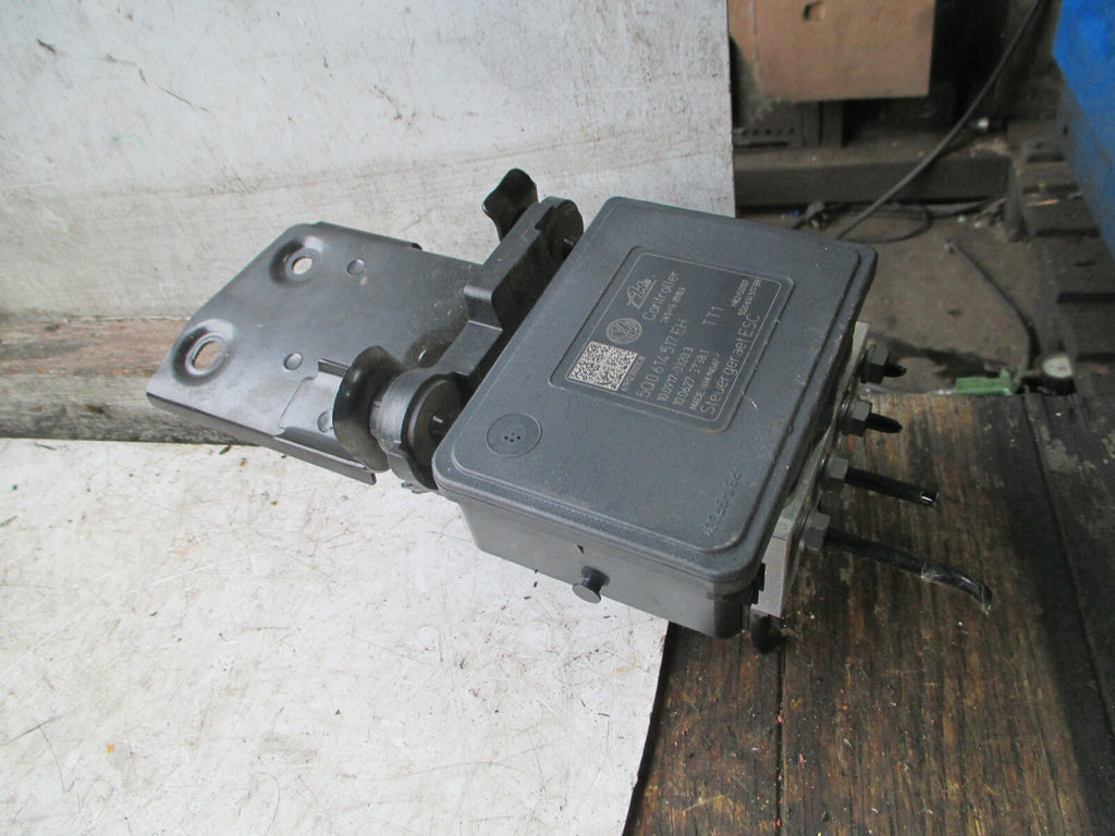 AUDI A3 2019 MK3 8V 2.0 DIESEL ABS PUMP & MODULATOR 5Q0614517EH