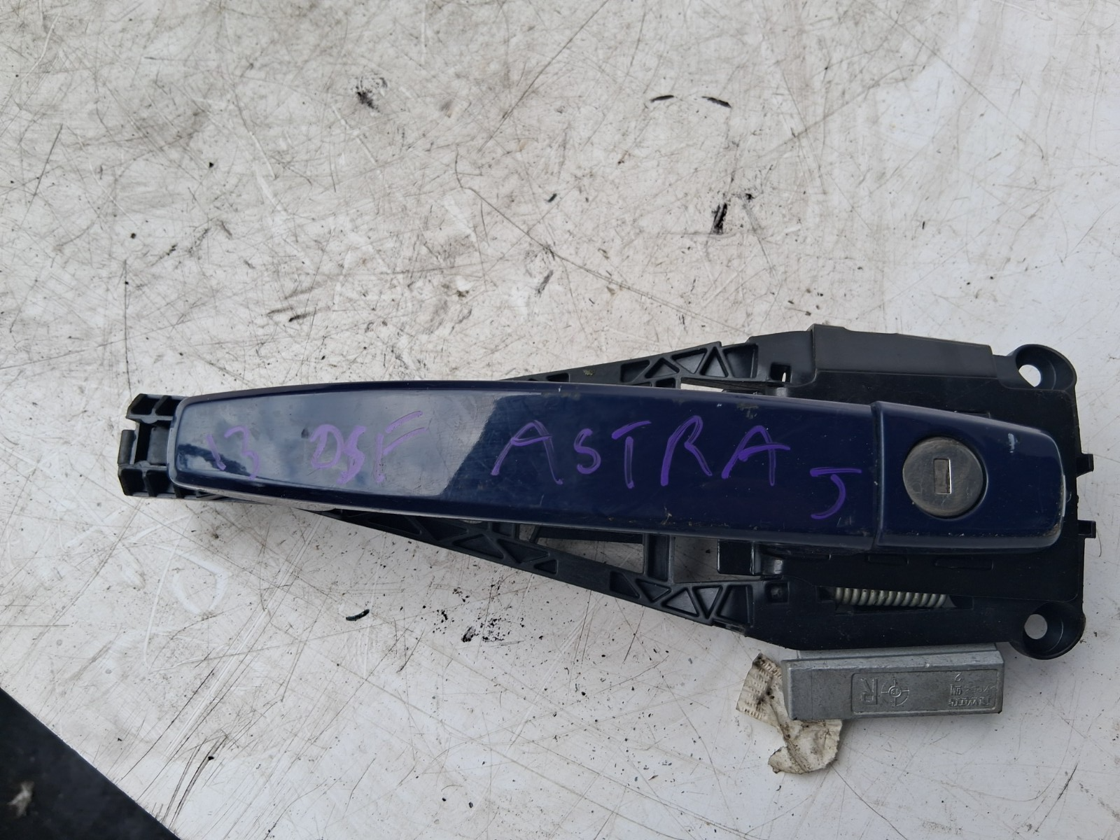 2013 VAUXHALL ASTRA J OSF DRIVER SIDE FRONT RIGHT EXTERIOR DOOR HANDLE