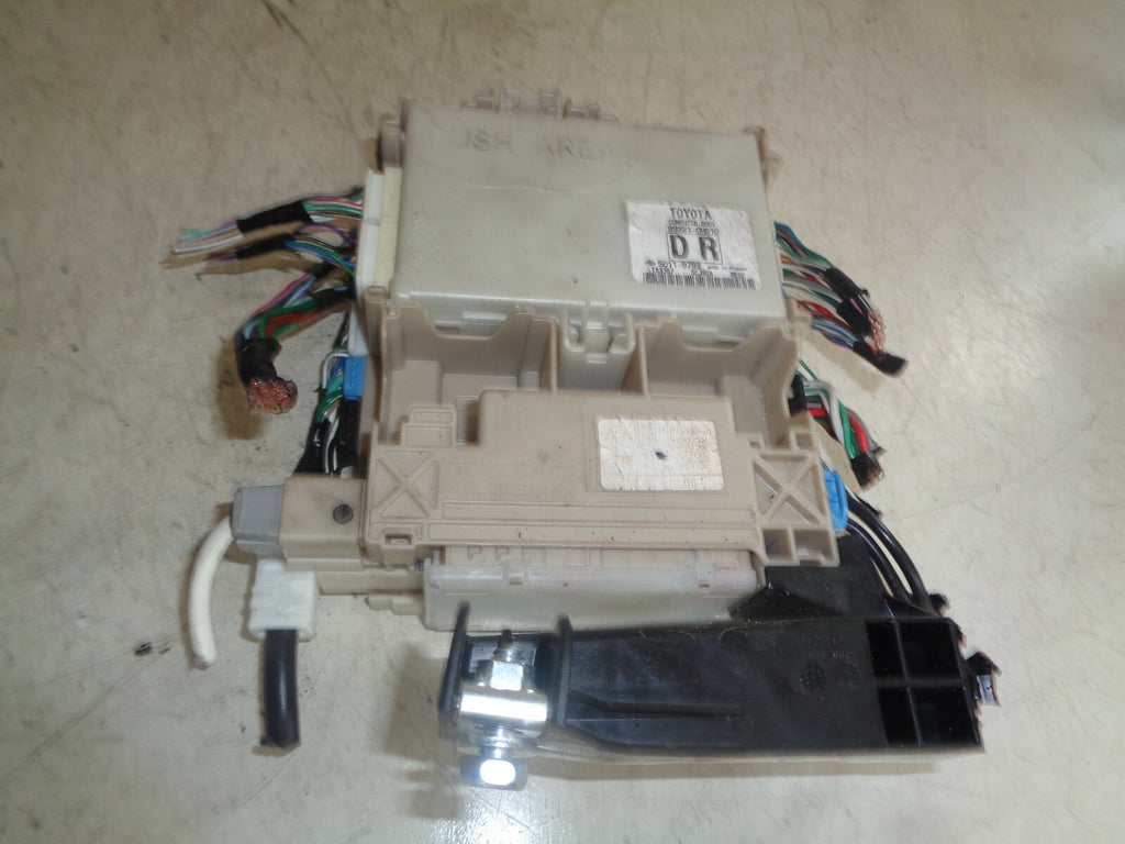 PEUGEOT 108 2018 1.2 PETROL BCM BODY CONTROL MODULE 892210H010