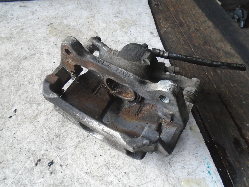 SKODA OCTAVIA 2019 MK3 1.5 PETROL OS DRIVER SIDE FRONT BRAKE CALIPER