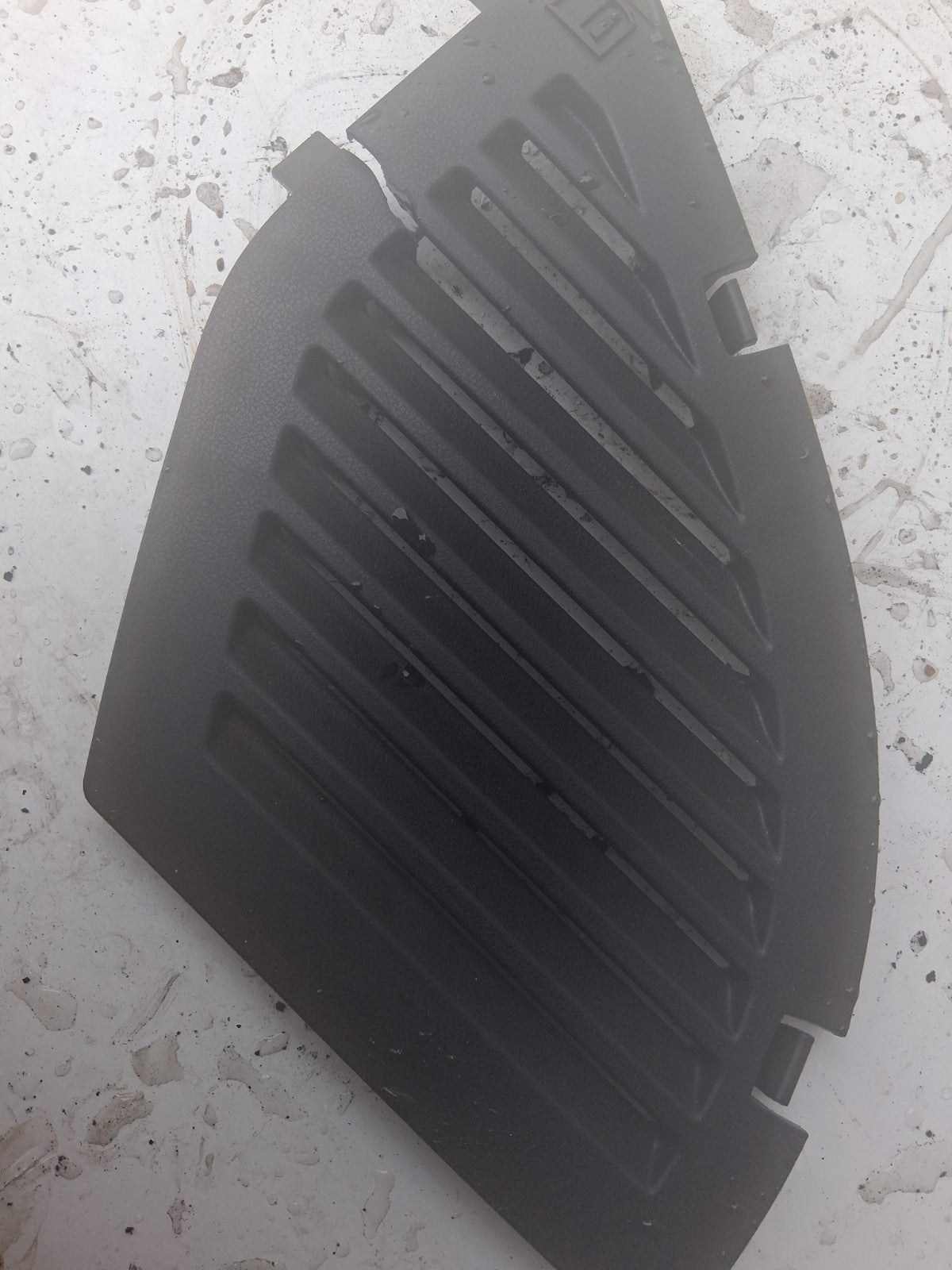 NISSAN JUKE 2016 RIGHT DRIVER SIDEREAR BOOT TRIM INTERIOR PANEL 84954BV81A