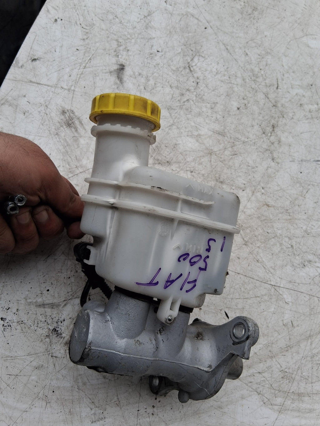 2015 FIAT 500 LOUNGE 1.2 PETROL BRAKE MASTER CYLINDER 32069666