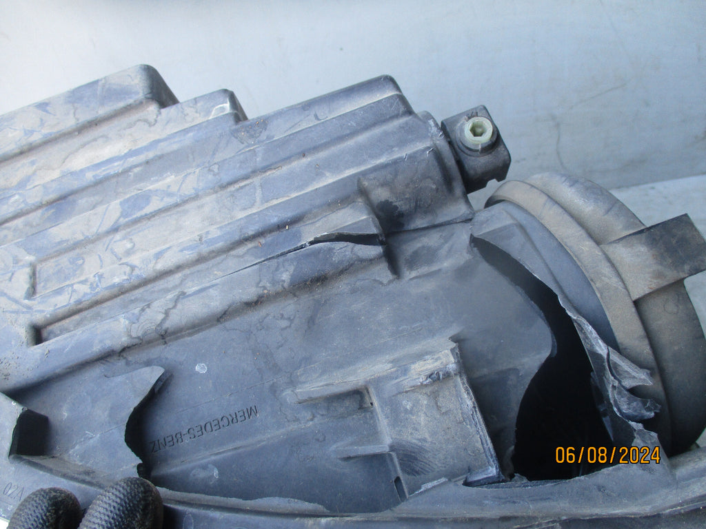 2020 MERCEDES BENZ SPRINTER NSF PASSENGER SIDE HEADLIGHT & HEADLAMP A9109060200