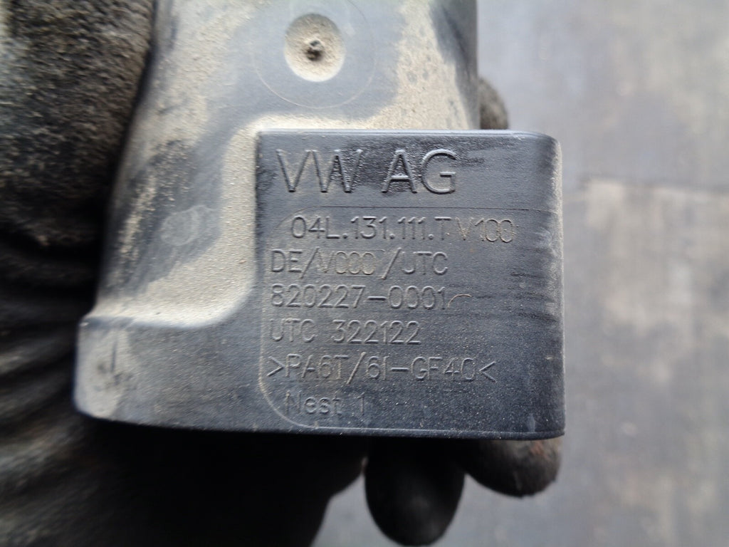 VW VOLKSWAGEN GOLF 2.0 TDI MK7 ENGINE TURBO PIPE HOUSE 04L 131 111