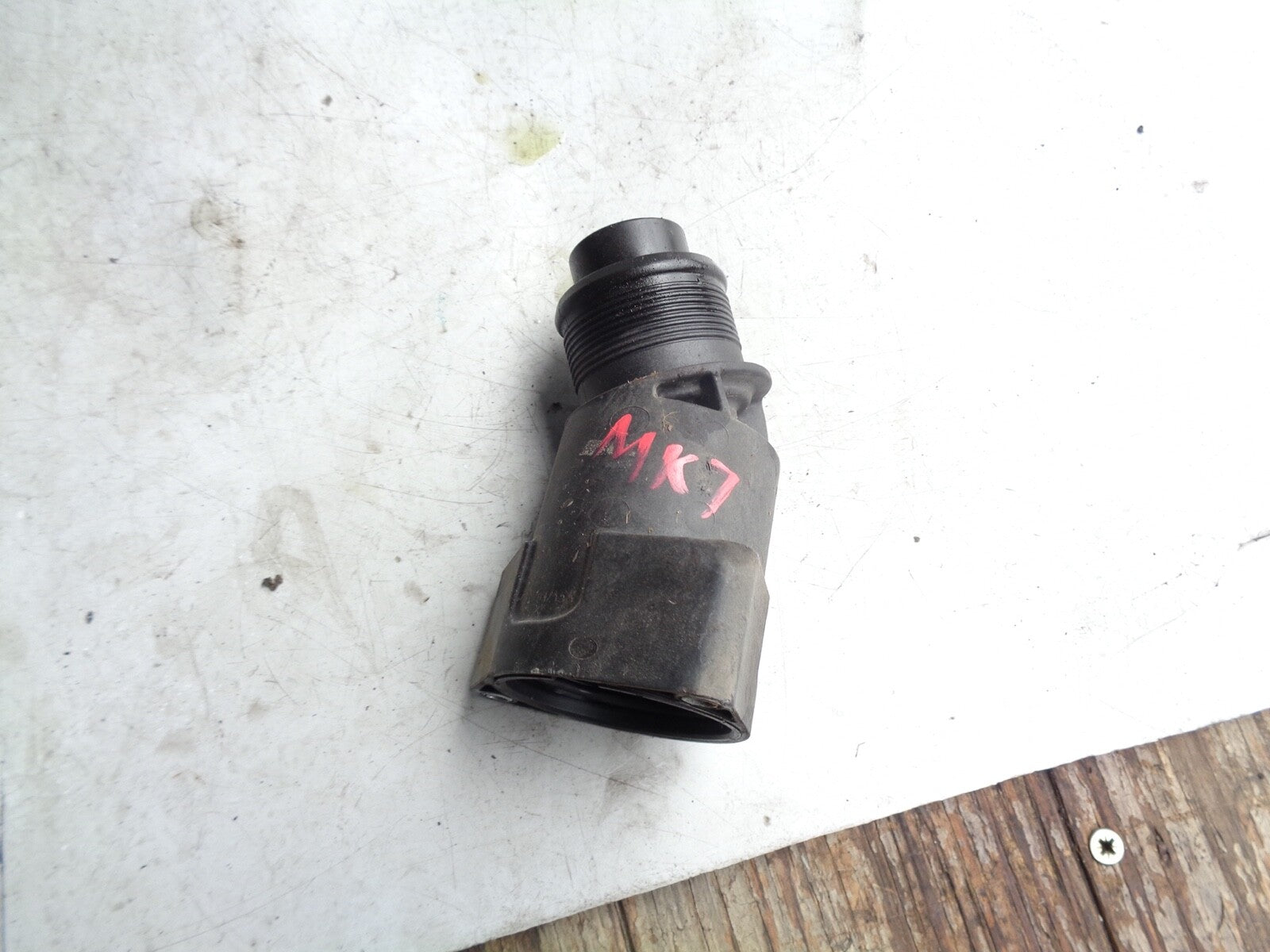 VW VOLKSWAGEN GOLF 2.0 TDI MK7 ENGINE TURBO PIPE HOUSE 04L 131 111