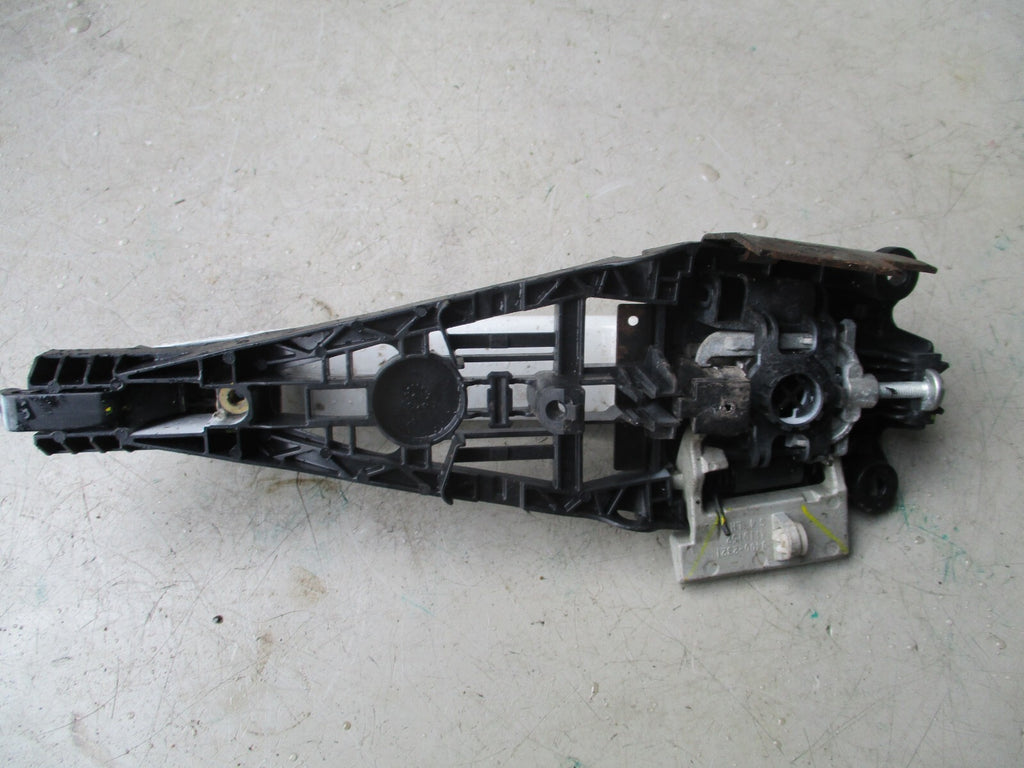 2010 VAUXHALL ASTRA J MK6 NSF PASSENGER SIDE DOOR HANDLE WHITE 94002321