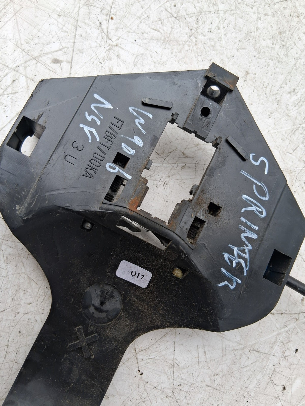 2013 MERCEDES BENZ SPRINTER W906 NSF PASSENGER SIDE FRONT DOOR LOCK MECHANISM