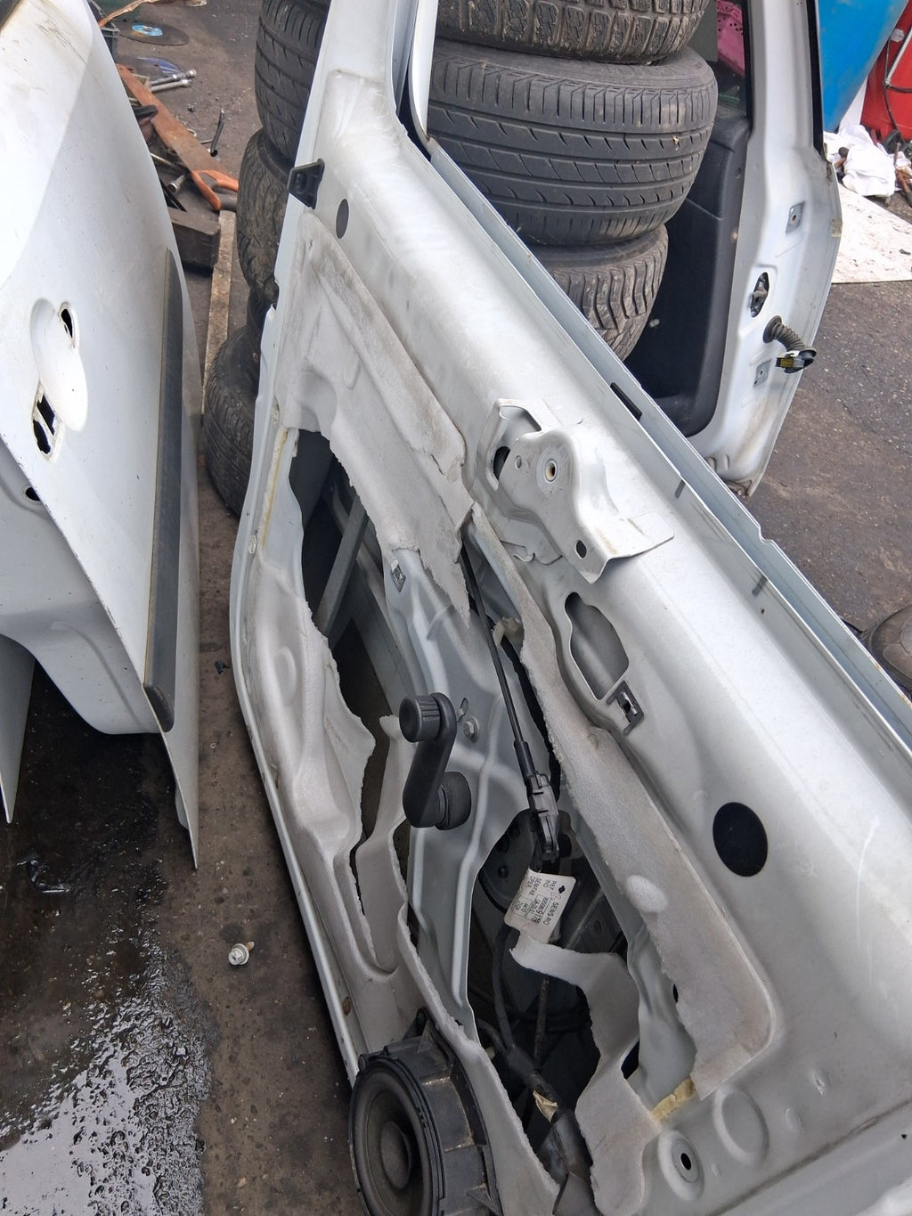 2016 RENAULT KANGOO MK2 NSF PASSENGER SIDE FRONT LEFT BARE DOOR WHITE