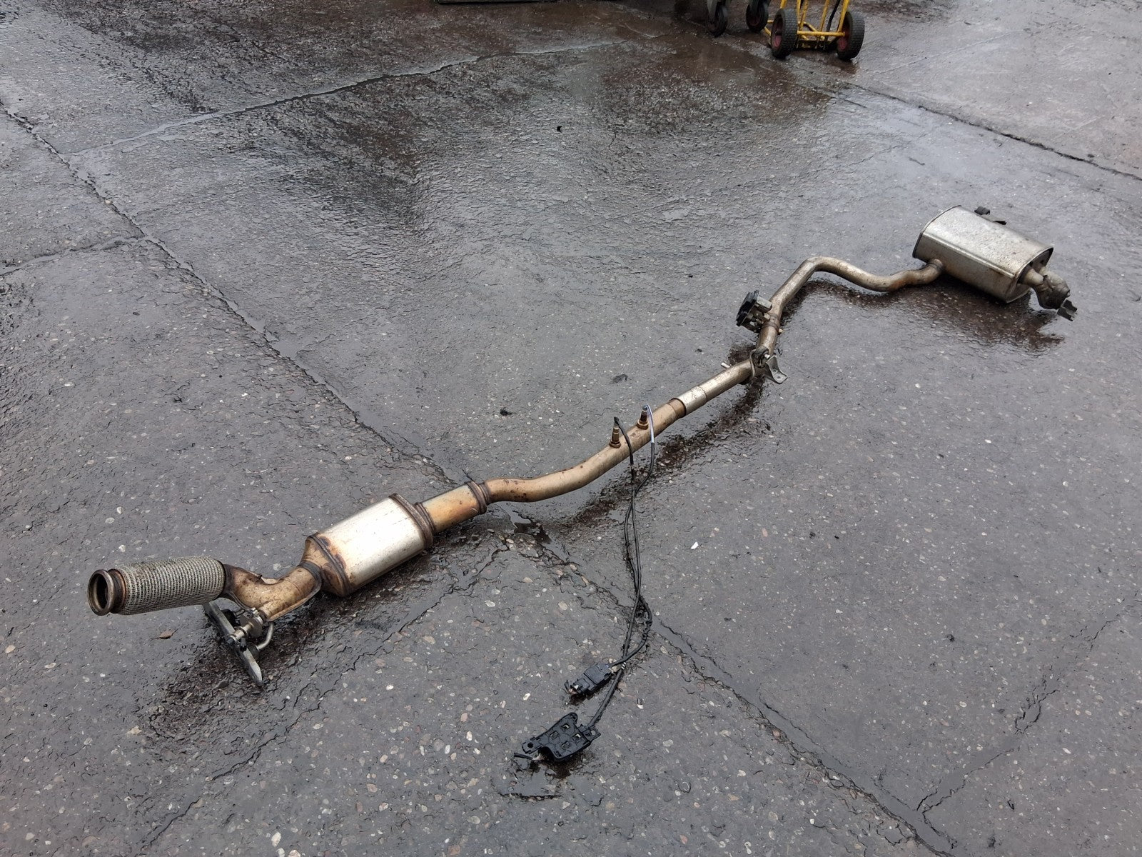 2023 VOLKSWAGEN TIGUAN 2.0 DIESEL EXHAUST PIPE BACK BOX WITH NOX SENSOR