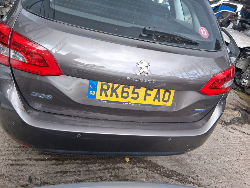 2015 PEUGEOT 308 MK2 ESTATE COMPLETE REAR BUMPER WITH PDC SENSORS GREY MOKA KKS