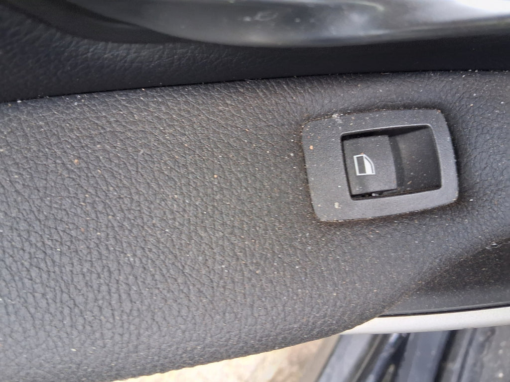 2015 BMW 3 SERIES F30 ESTATE NSR PASSENGER SIDE REAR LEFT WINDOW CONTROL SWITCH