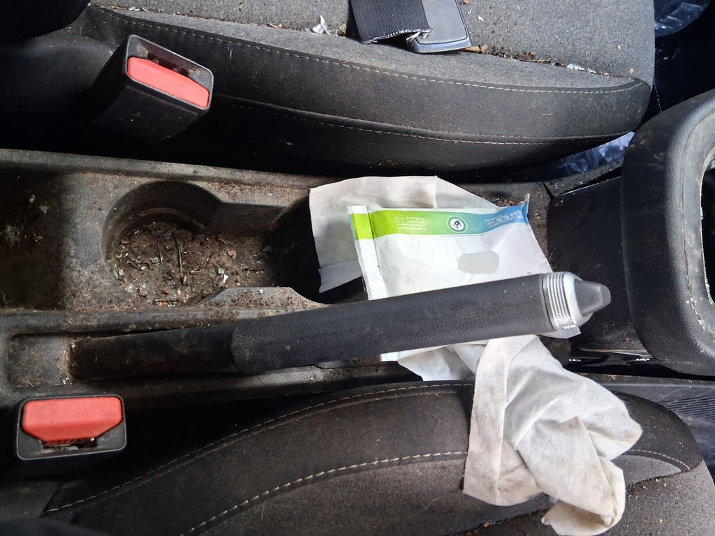 2024 RENAULT CLIO FACELIFT MK5 MANUAL HANDBRAKE PARKING BRAKE LEVER MECHANISM
