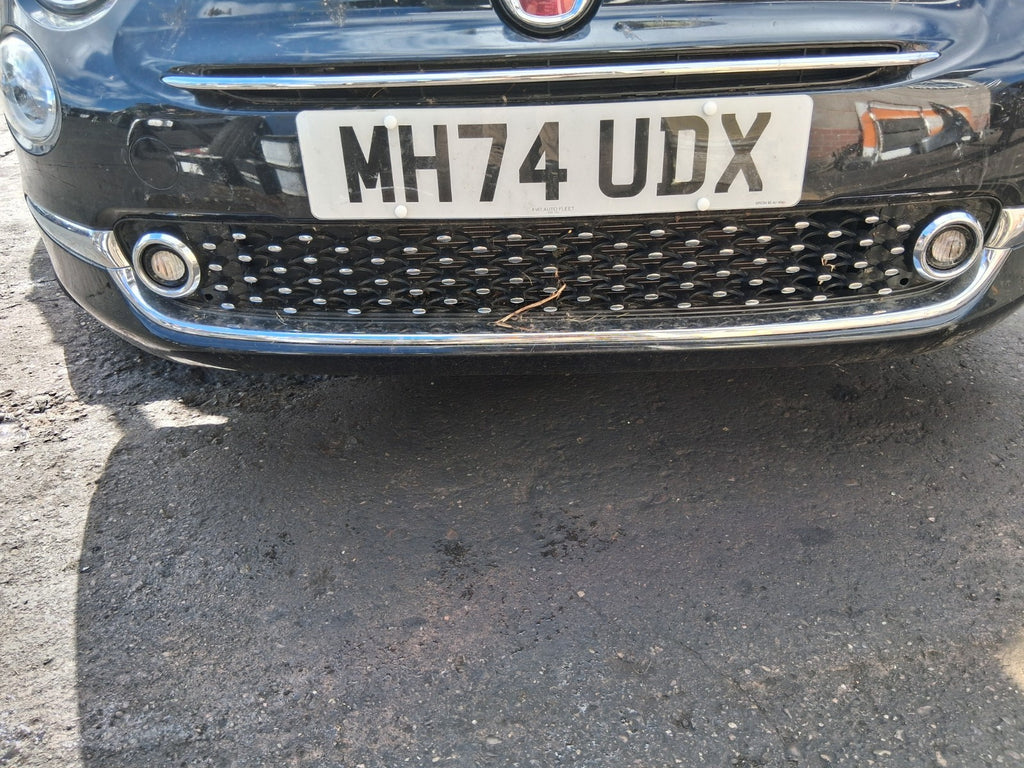 2025 FIAT 500 MHEV FRONT COMPLETE BUMPER WITH GRILLS & FOG LIGHTS (DAMAGED)