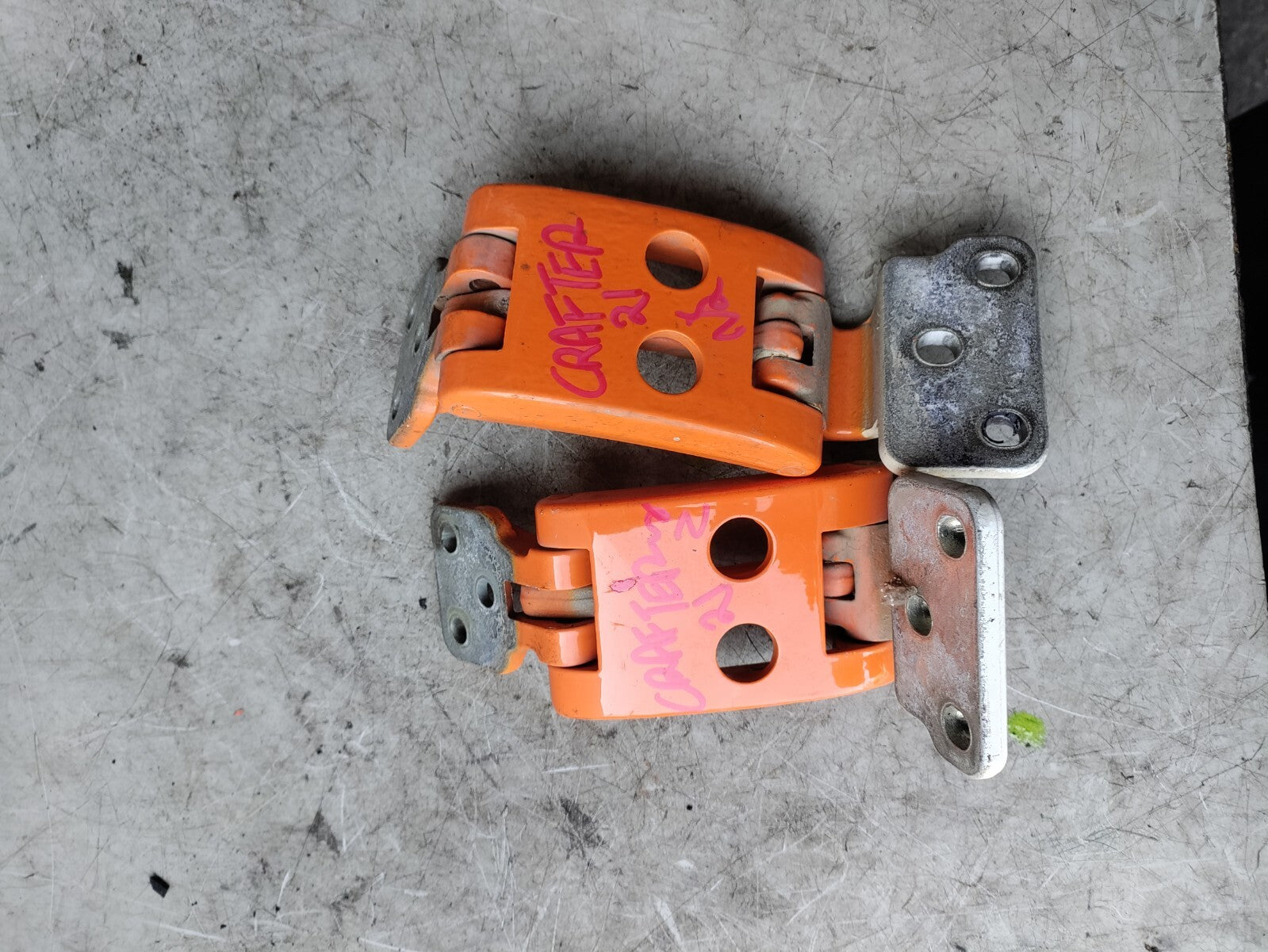 2022 VW VOLKSWAGEN CRAFTER MK2 NSR PASSENGER SIDE REAR DOOR HINGES