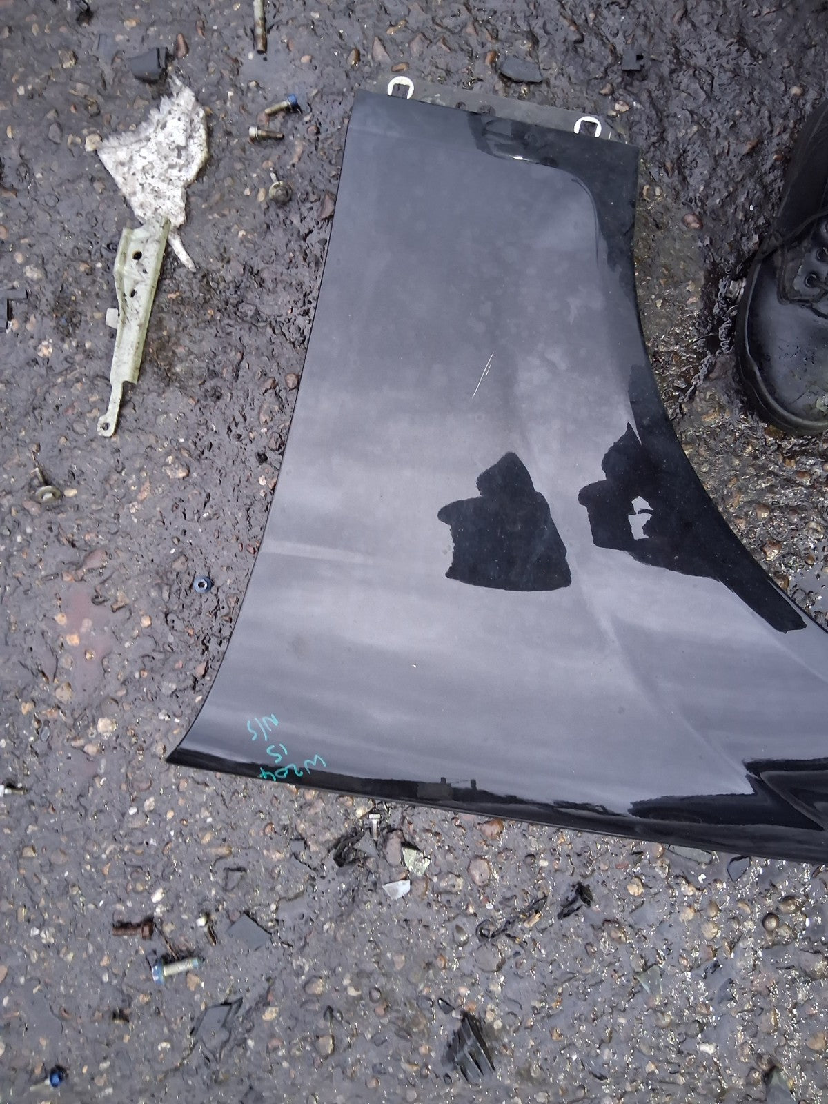 2015 MERCEDES W204 C CLASS NSF PASSENGER SIDE FRONT LEFT WING PANEL BLACK