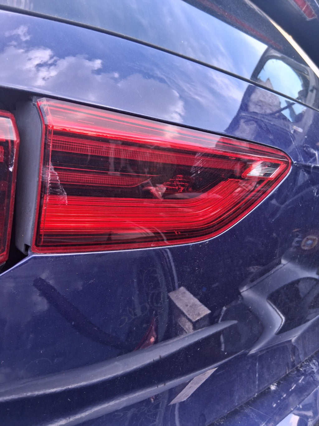 2022 VW VOLKSWAGEN GOLF MK8 R LINE NSR PASSENGER SIDE REAR LEFT INNER TAIL LIGHT