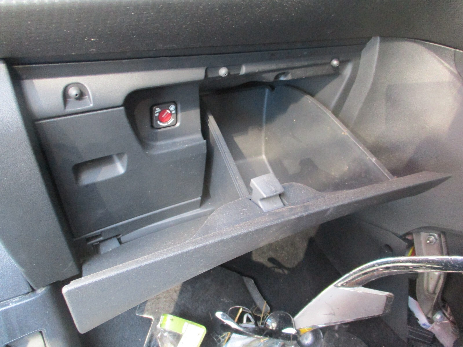PEUGEOT 208 2017 5 DOOR NS PASSENGER SIDE STORAGE COMPARTMENT GLOVEBOX