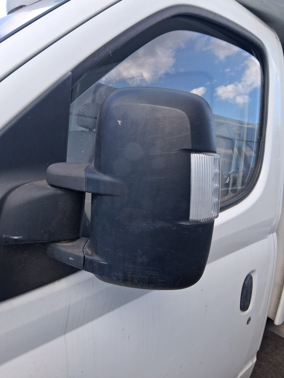 2020 SAIC LDV V80 NSF PASSENGER SIDE FRONT LEFT WING MIRROR BLACK