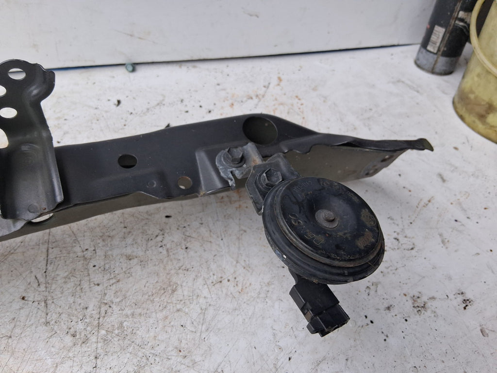 2019 TOYOTA C-HR CHR FRONT BUMPER BAR METAL BAR 865200D050