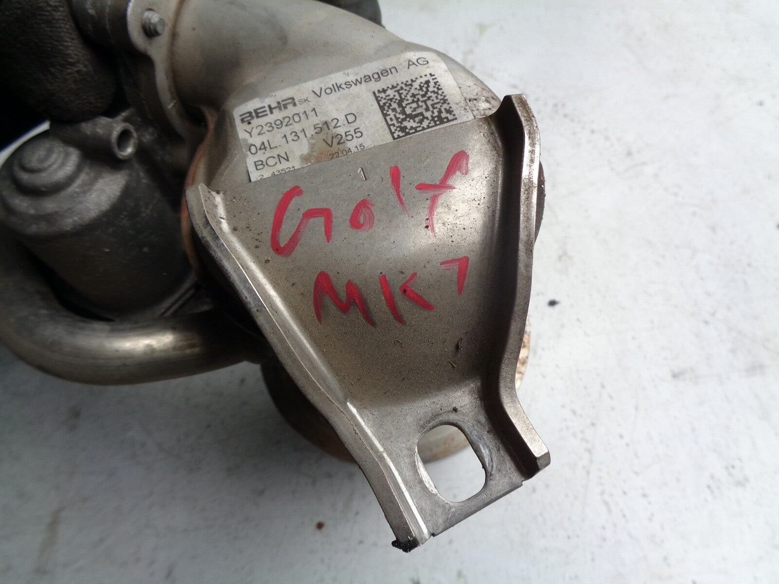 VW VOLKSWAGEN GOLF MK7  2015 1.6 TDI EGR COOLER 04L131512D
