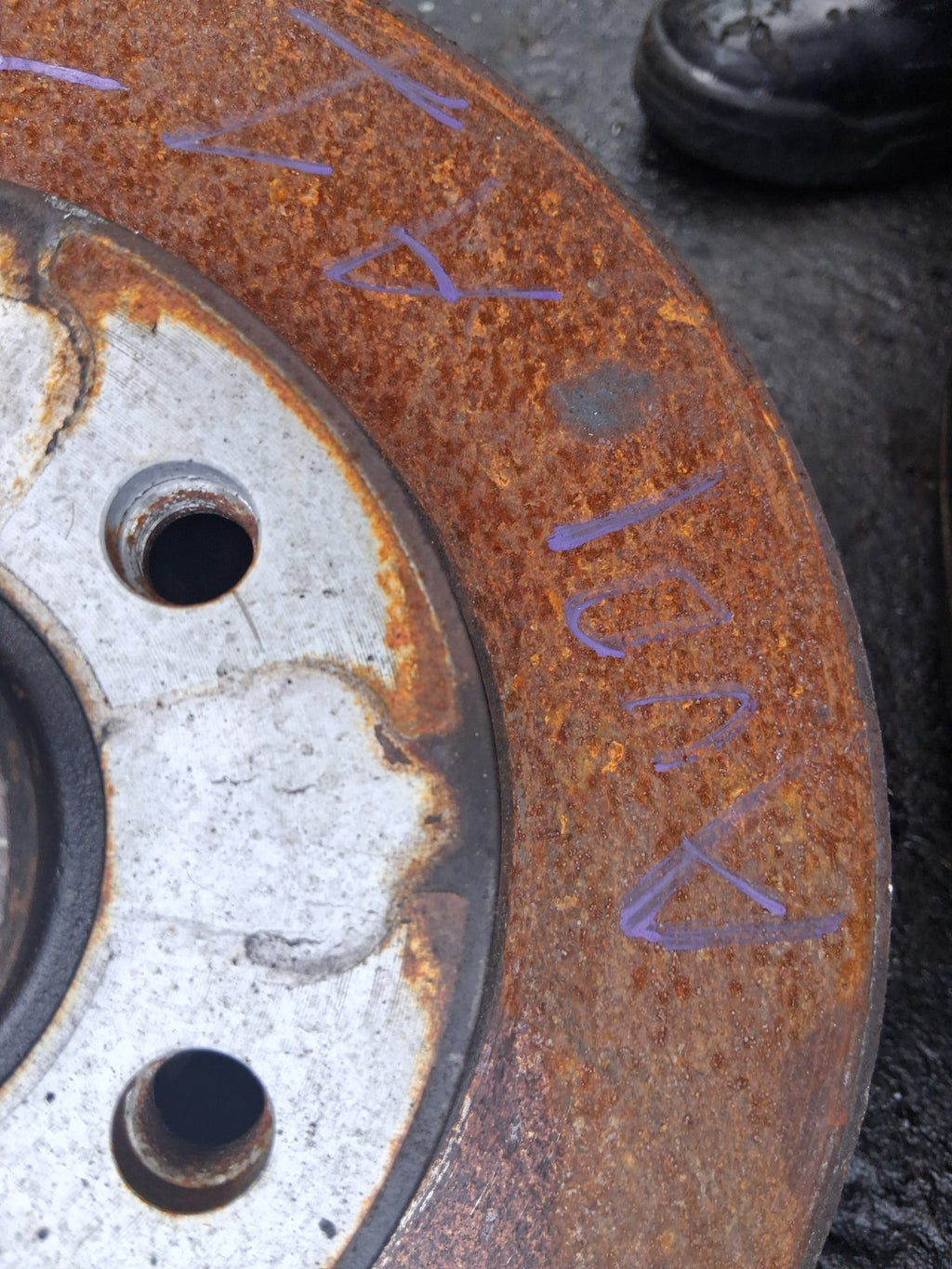 2024 AUDI A1 S LINE MK2 1.0 PETROL NSF PASSENGER SIDE FRONT LEFT HUB CALIPER
