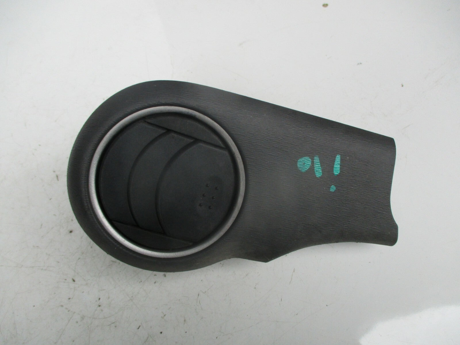 HYUNDAI I10 2009 OS DRIVER SIDE DASHBOARD AIR BLOWER VENT PLASTIC 84760-0X900