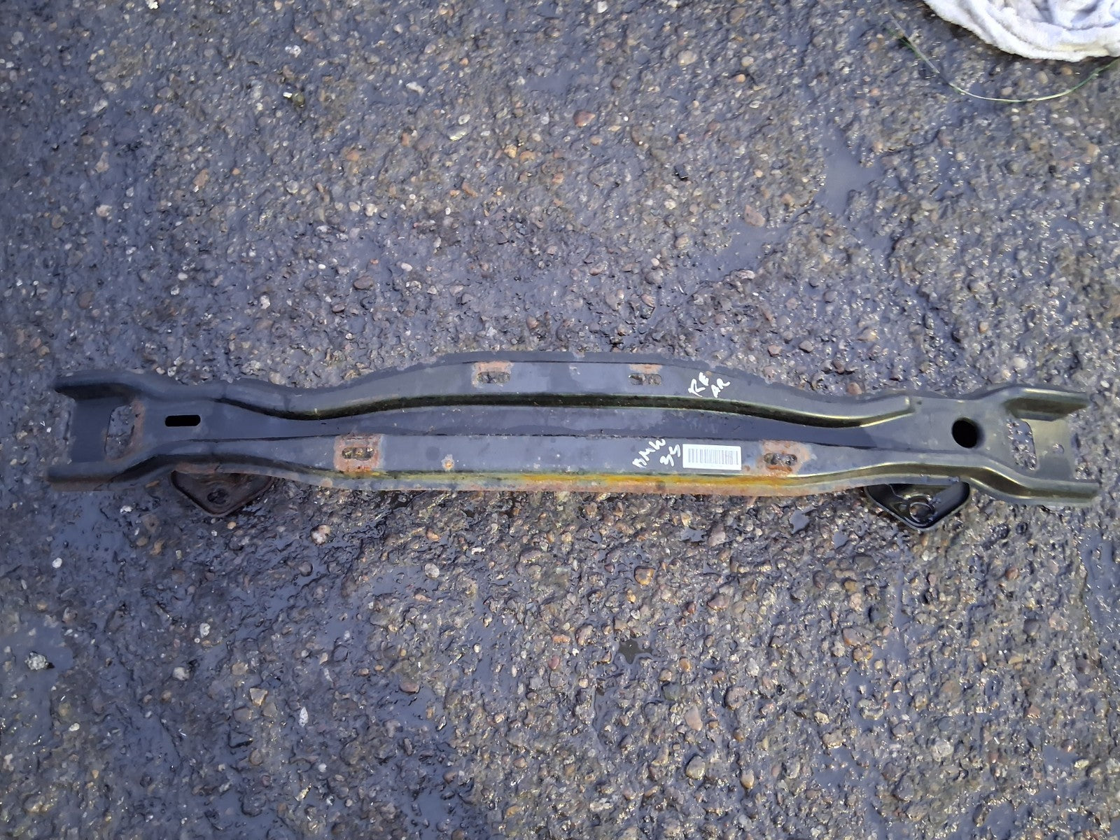 2014 BMW 3 SERIES F31 REAR BUMPER REINFORCEMENT CRASH BAR 7256927
