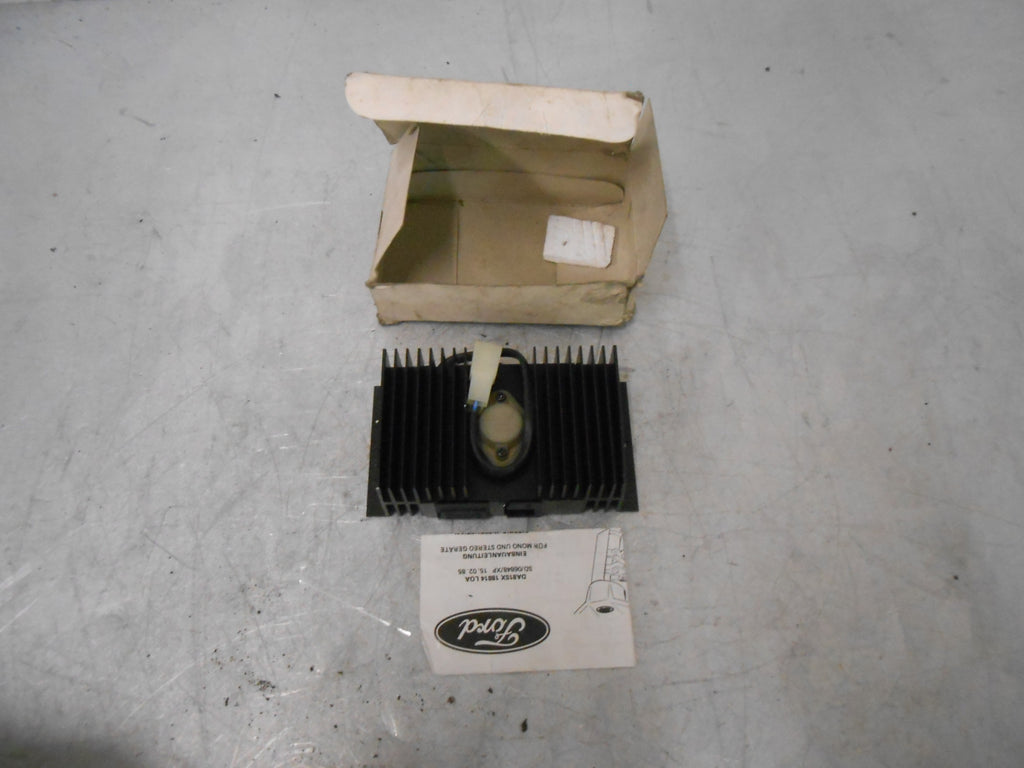 GENUINE FORD OEM SERVICE PART 24V BLAUPUNKT MONO STEREO AMP A81SX11565AA NOS