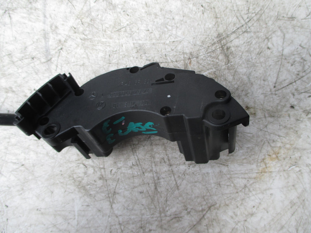 MERCEDES BENZ E CLASS W211 2003 STALK SWITCH CONTROL 01311200