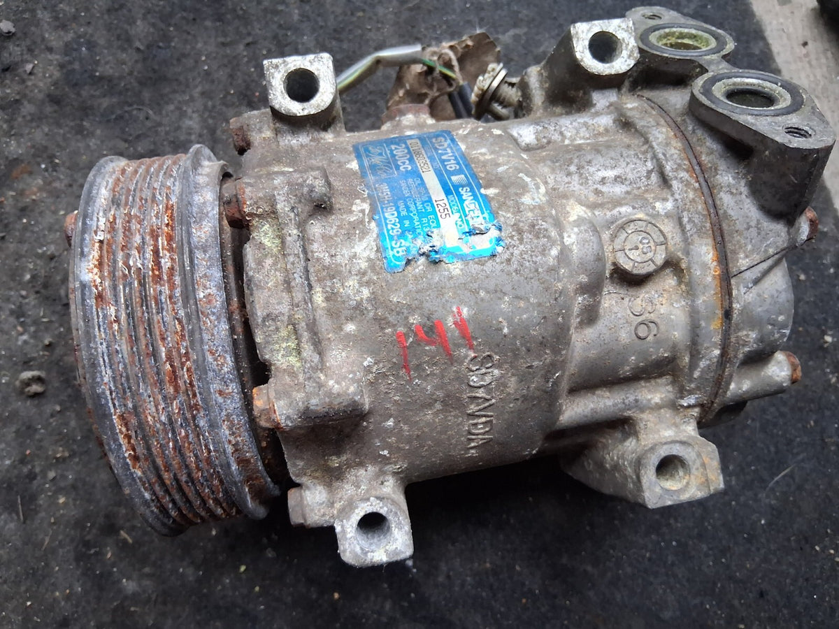 VOLVO V50 S40 C30 1.6 DIESEL AIR CON AC COMPRESSOR PUMP 3M5H19D629SB