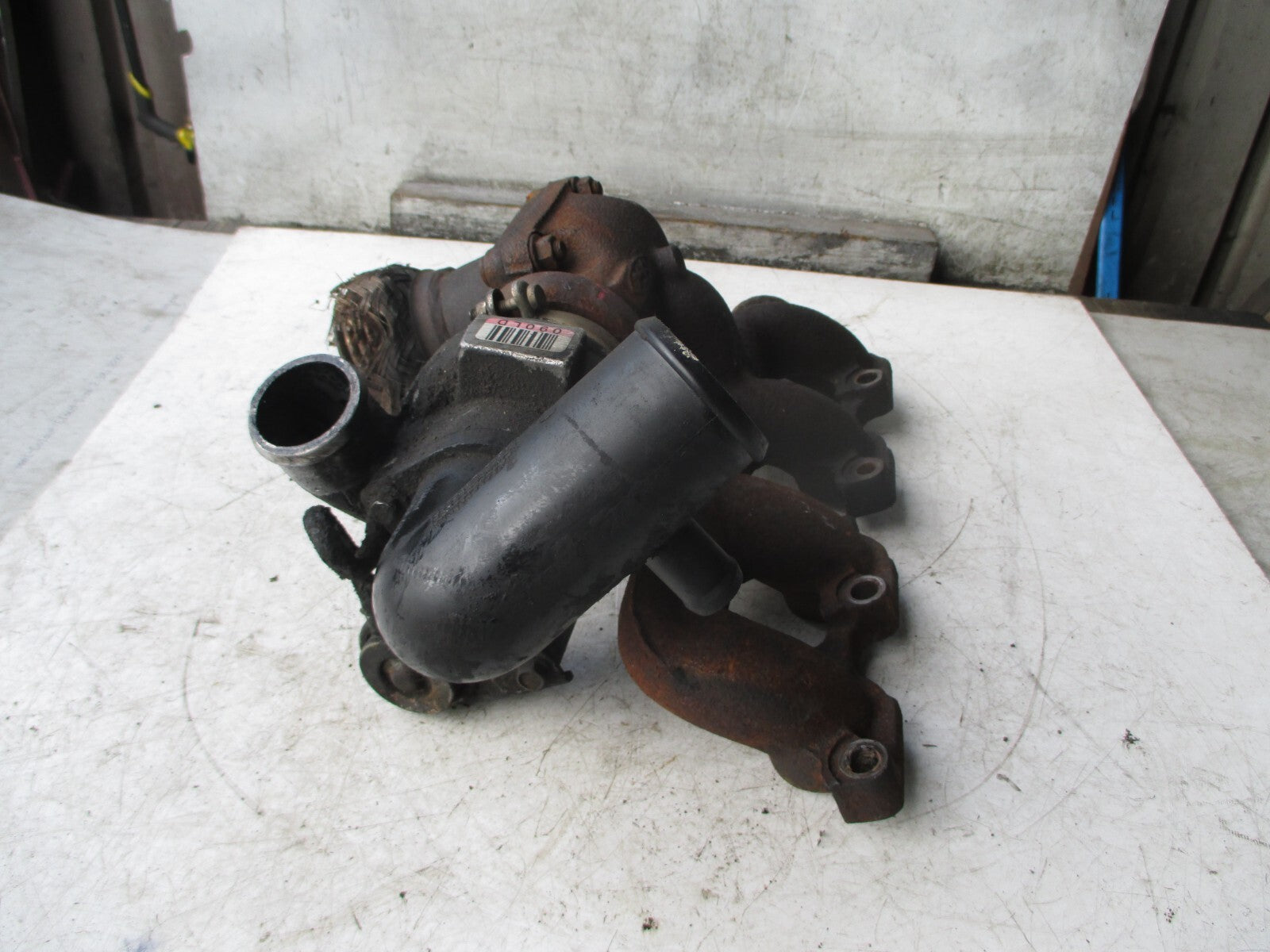 FORD TRANSIT VAN 2005 DIESEL TURBO TURBOCHARGER MANIFOLD 4913511520 090LD 650977