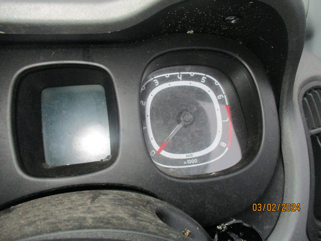 FIAT PANDA 319 MK3 2017 0.9 PETROL MANUAL SPEEDO INSTRUMENT CLUSTER