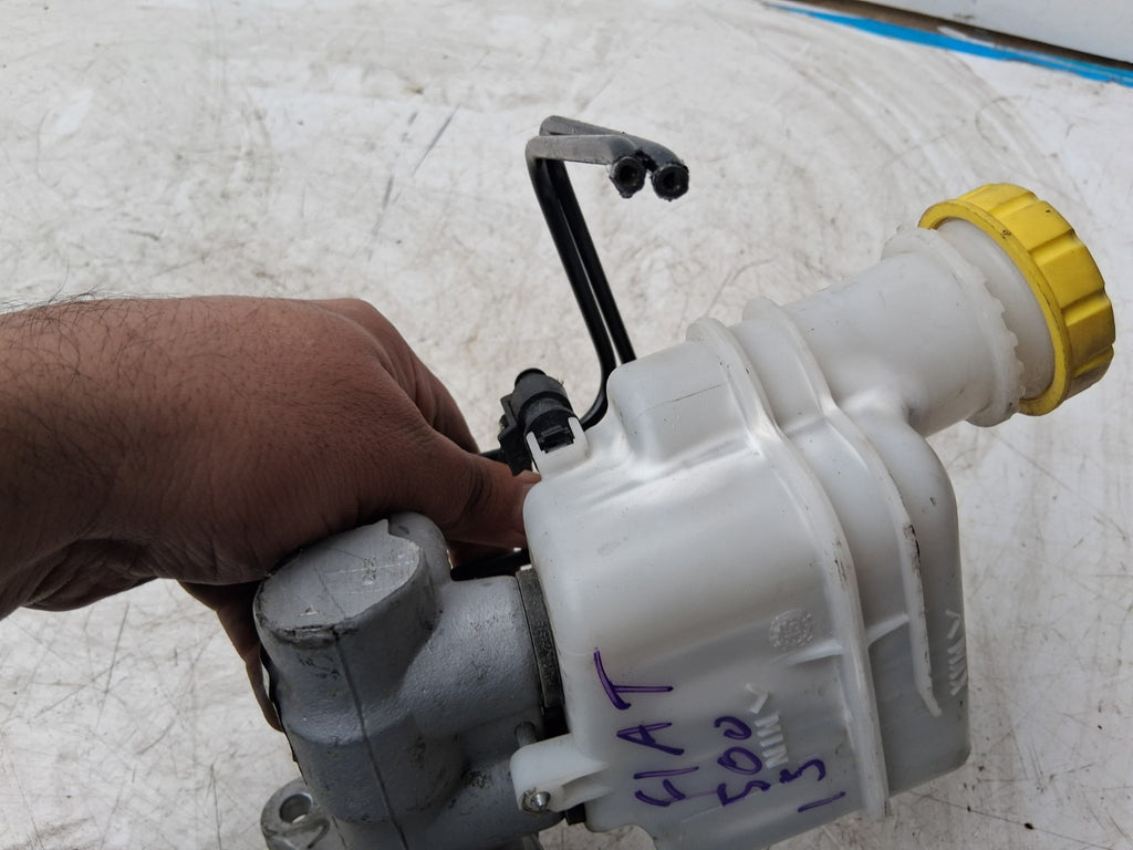 2015 FIAT 500 LOUNGE 1.2 PETROL BRAKE MASTER CYLINDER 32069666