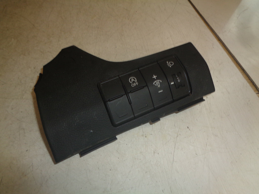 HYUNDAI I30 MK2 2013 HEADLIGHT LEVEL CONTROL MODULE 93320A6080