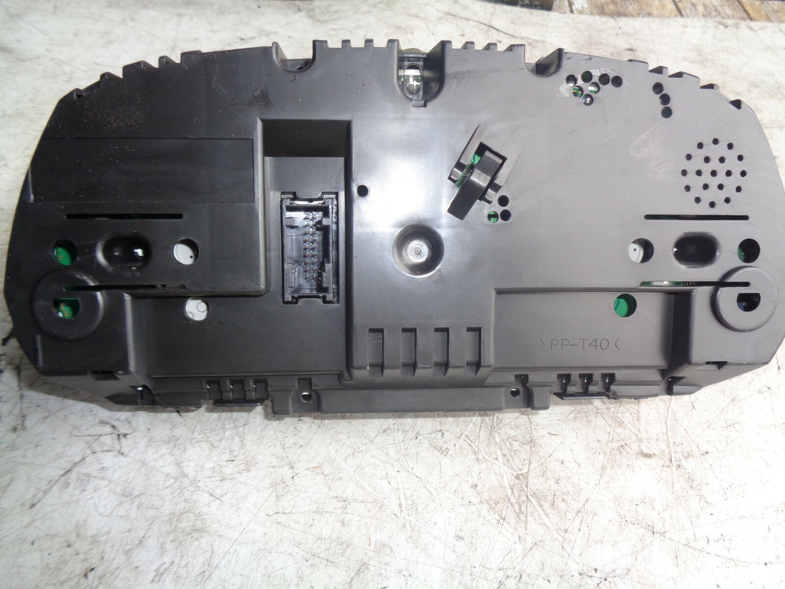 BMW 1 SERIES 120D E81 E82 E87 DIESEL INSTRUMENT CLUSTER SPEEDO CLOCKS 697465001