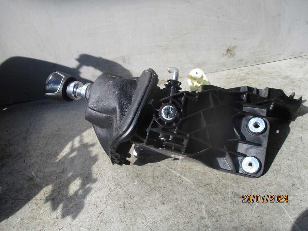 2021 FORD TRANSIT MK8 2.0 DIESEL 6 SPEED MANUAL GEAR SHIFTER JK2R7C453RAD