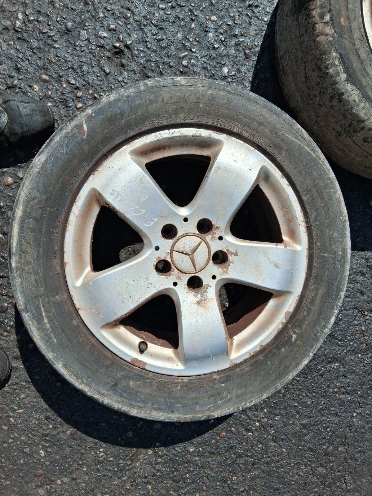 2004 MERCEDES BENZ E CLASS W211 16 INCH ALLOY WHEEL WITH TYRE 225/55R16