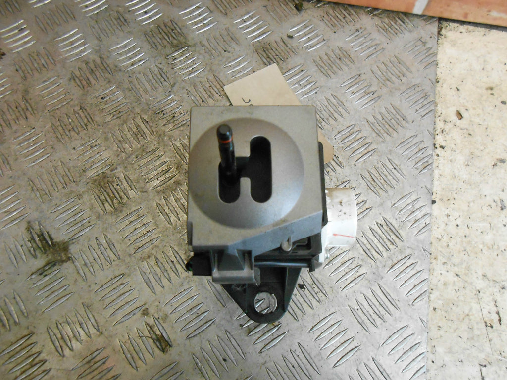 TOYOTA PRIUS 2007 1.5 HYBRID AUTOMATIC AUTO GEAR STICK GEARSTICK UNIT RHD