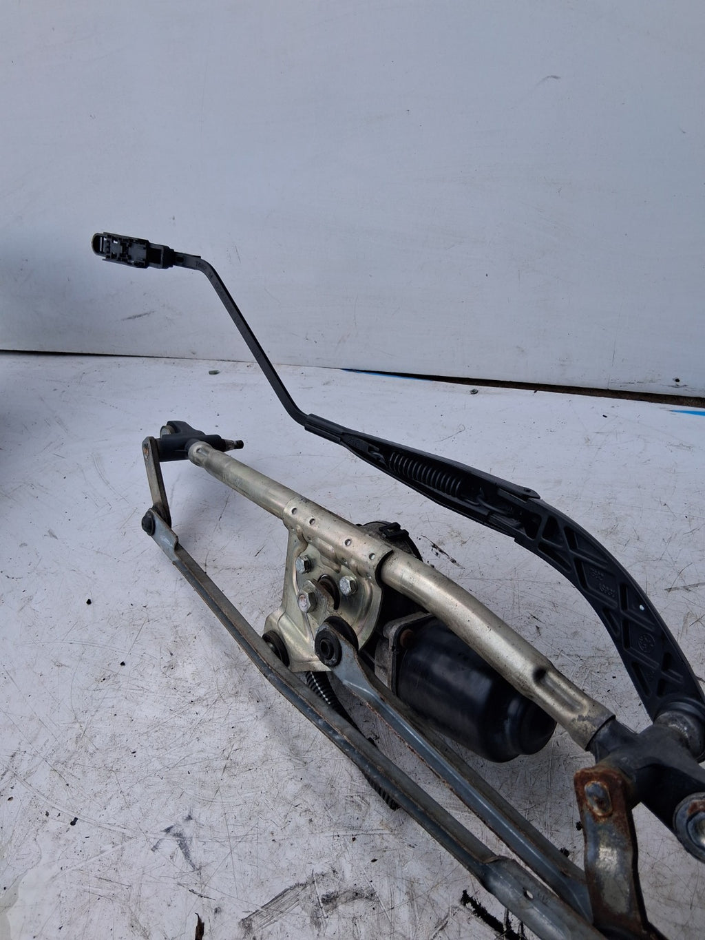 2021 FIAT FIORINO WINDSCREEN WIPER MOTOR AND LINKAGE 1371046080