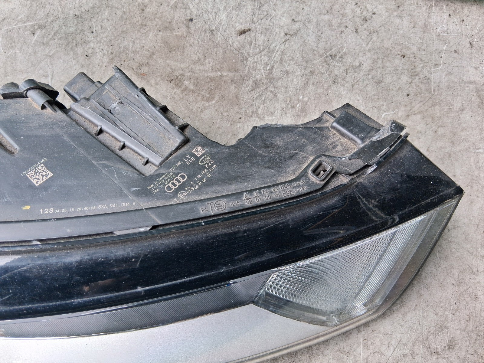 2018 AUDI A1 8X HATCHBACK OSF DRIVER SIDE FRONT RIGHT LIGHT HEADLIGHT