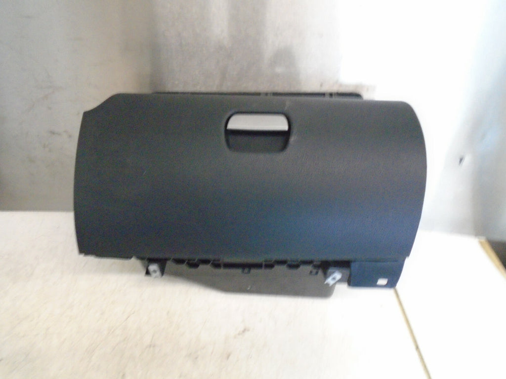 MERCEDES BENZ SLK 2010 R171 GLOVE BOX STORAGE 1716804887