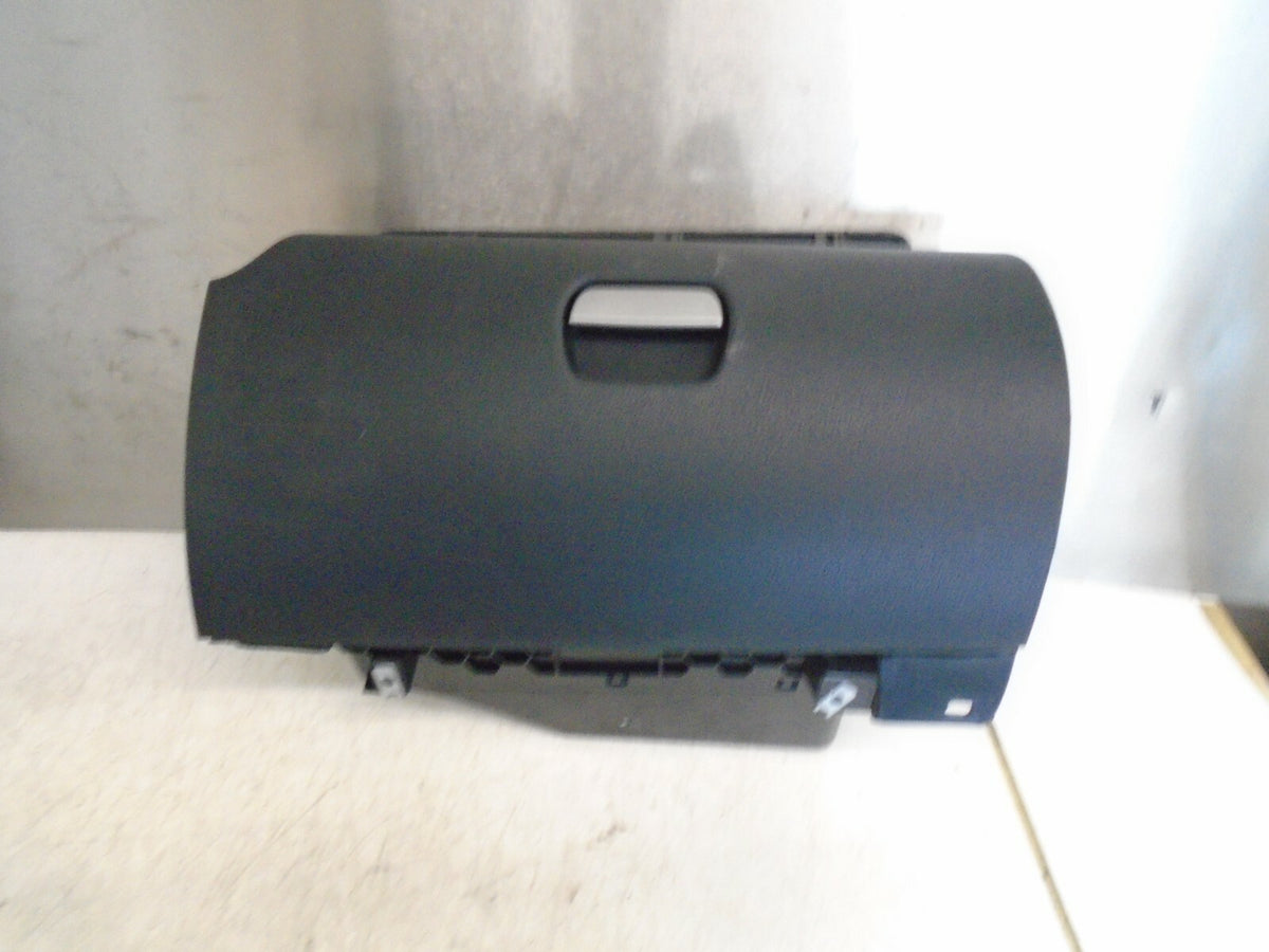 MERCEDES BENZ SLK 2010 R171 GLOVE BOX STORAGE 1716804887
