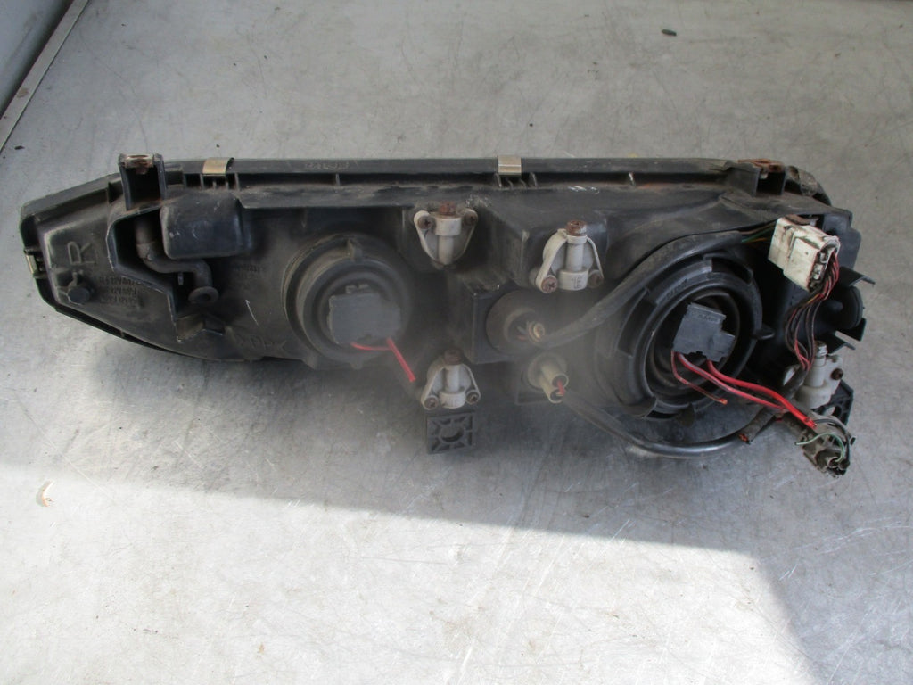 2000 MITSUBISHI GALANT NS PASSENGER SIDE HEADLIGHT HEADLAMP 10037833