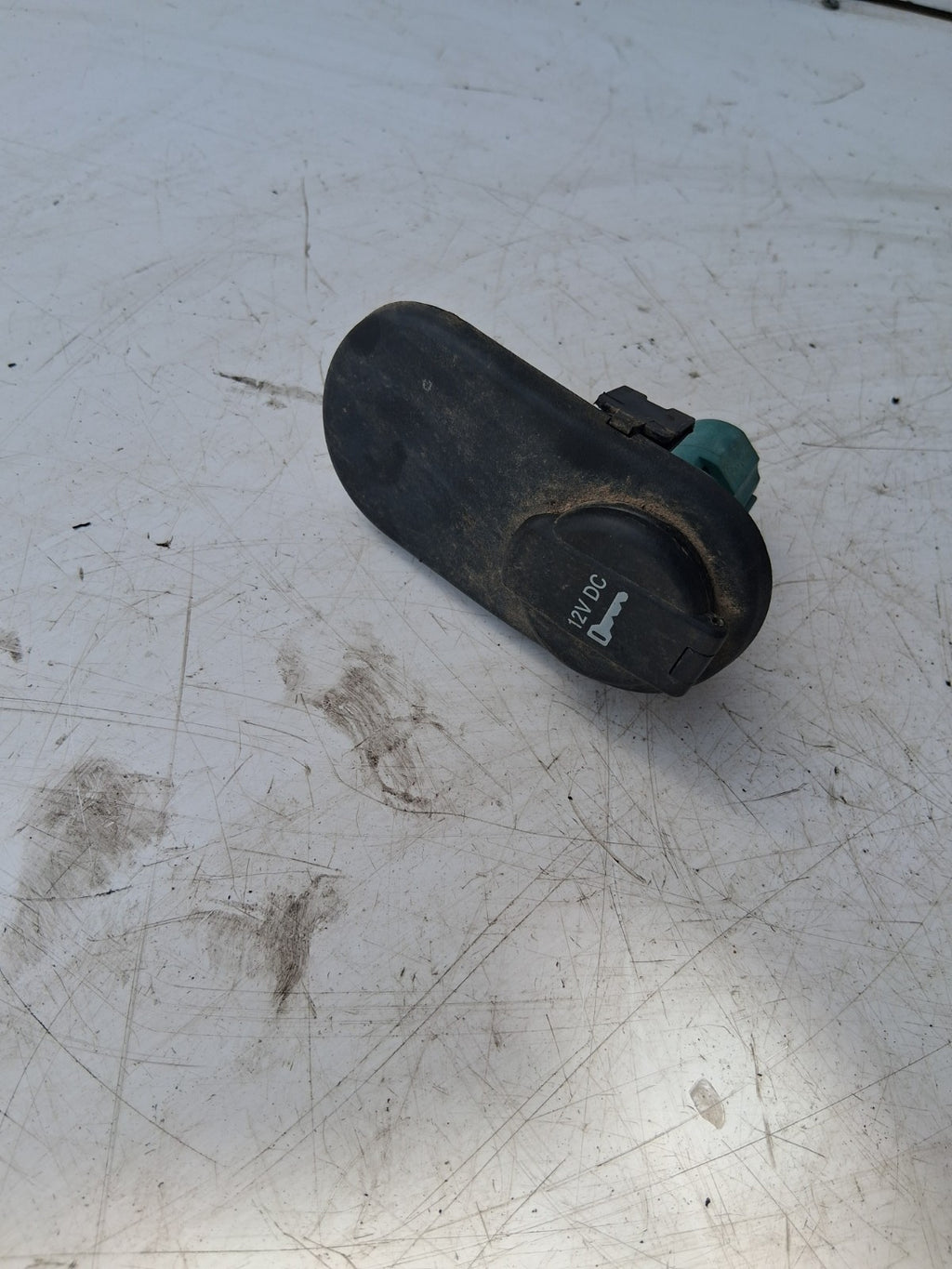 2021 FIAT FIORINO 12V POWER SOCKET OUTLET