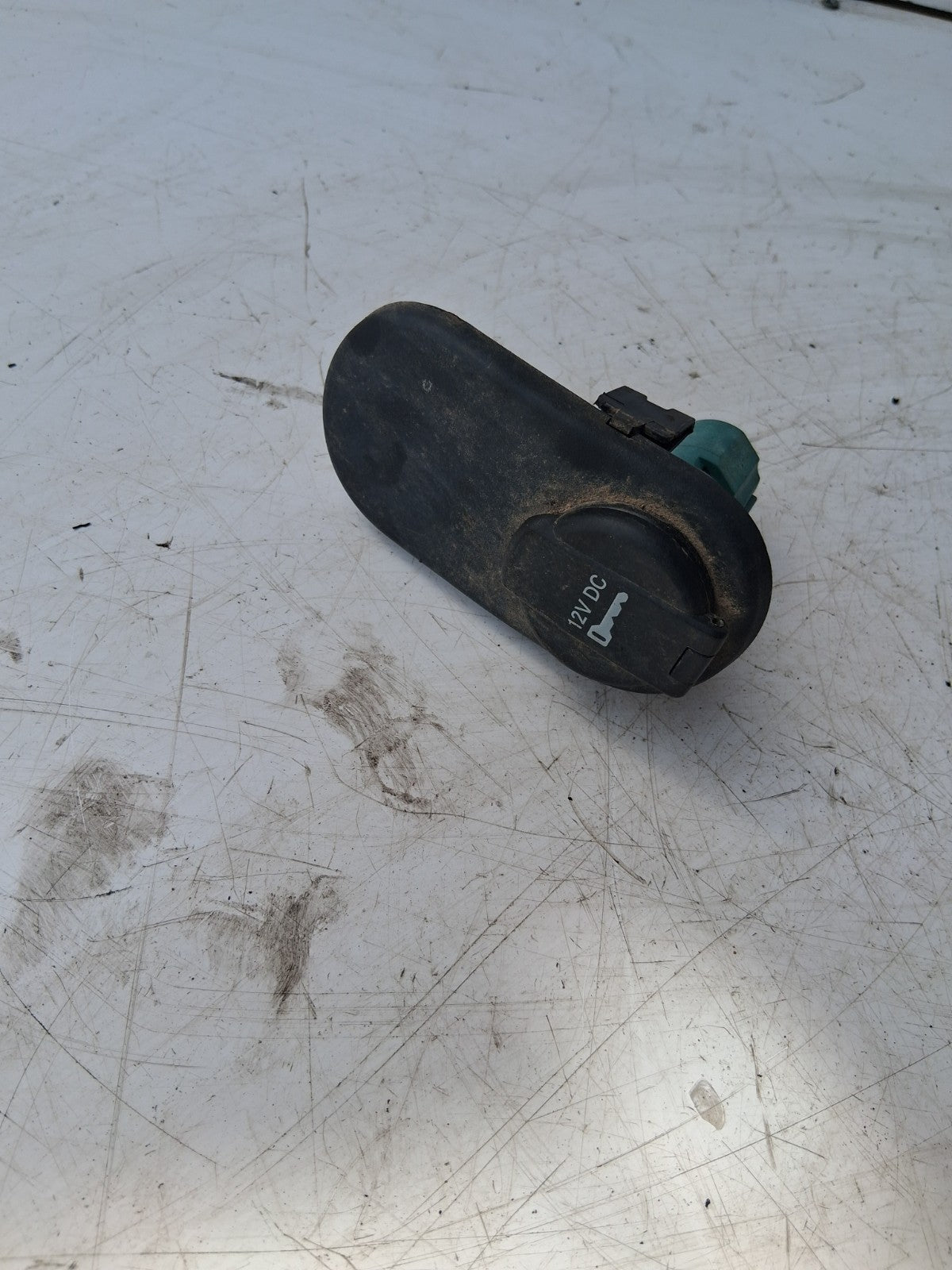 2021 FIAT FIORINO 12V POWER SOCKET OUTLET