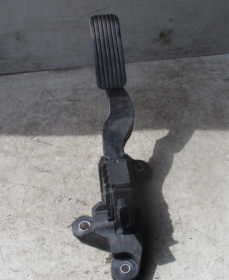 2022 KIA PACANTO NSR ACCELERATOR THROTTLE PEDAL 00136810